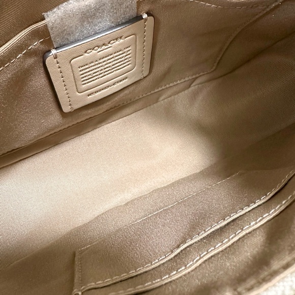 Coach Teri Floral Chalk Multi Pebbled Leather Shoulder Bag NWOT - Picture 13 of 14